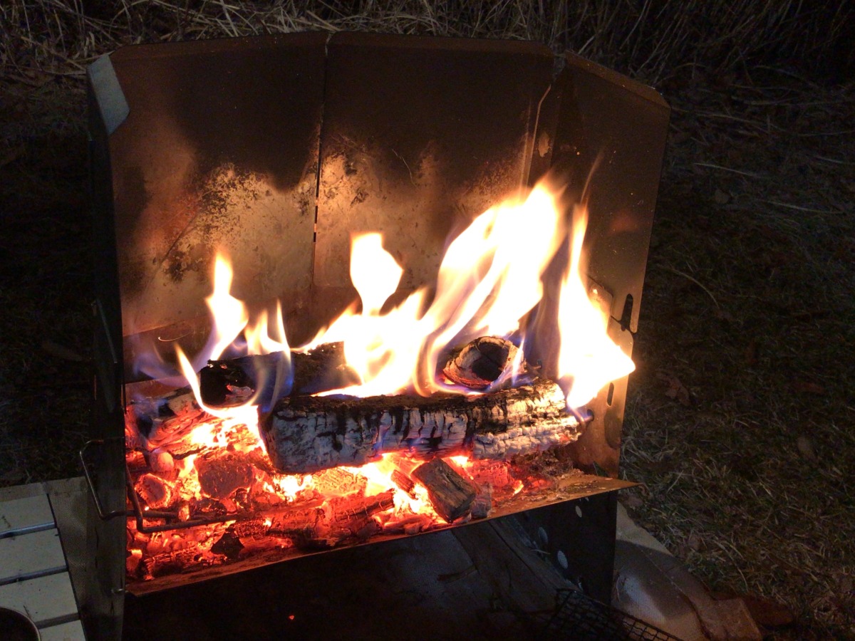 信州とうみ オートキャンプ場グランタ で焚火と夕食